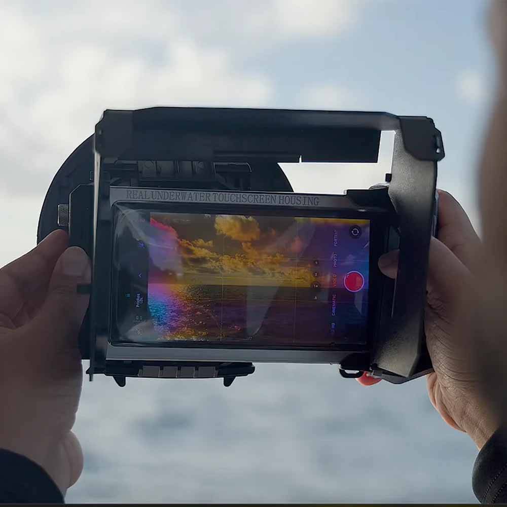 Pare soleil pliable pour caisson smartphone DIVEVOLK|