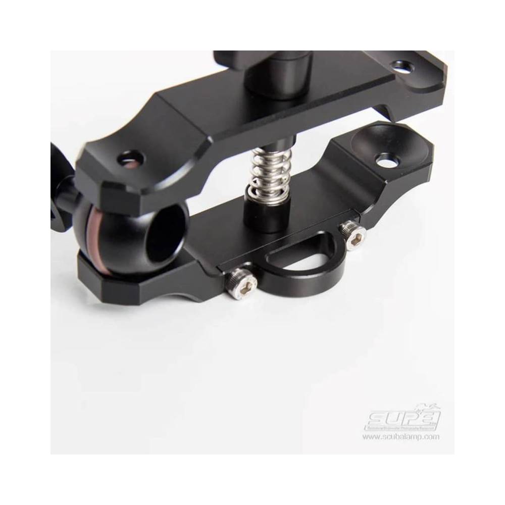 AC42 SUPE double clamp|